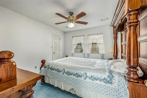 329 Burwell Road Highlands TX 77562