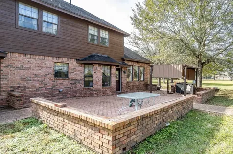 329 Burwell Road Highlands TX 77562