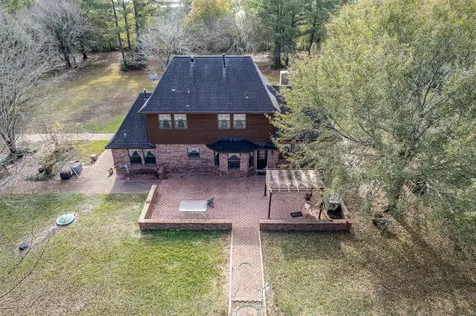 329 Burwell Road Highlands TX 77562