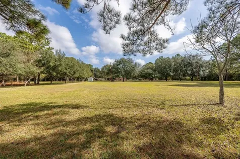 329 Burwell Road Highlands TX 77562