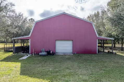 329 Burwell Road Highlands TX 77562