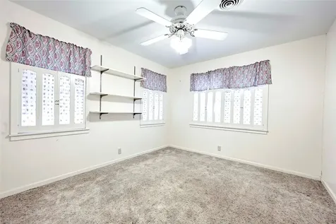302 Baumgarten Street Schulenburg TX 78956