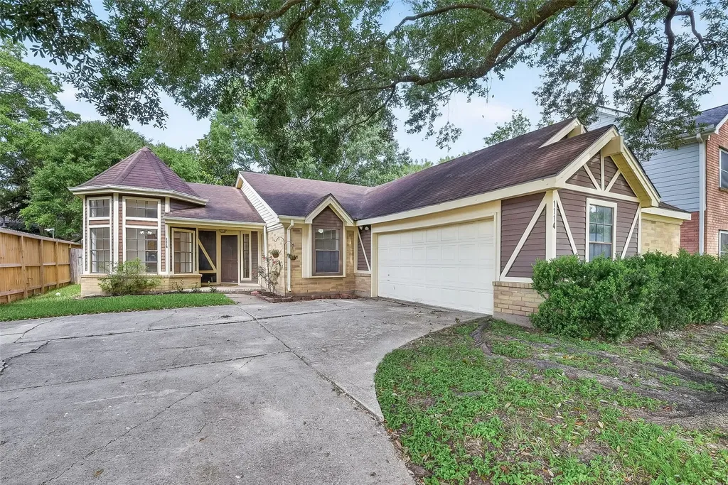 1114 Wentworth Drive Pearland TX 77584