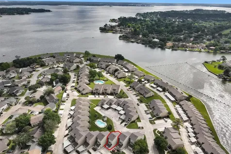 34 April Point Drive S Conroe TX 77356