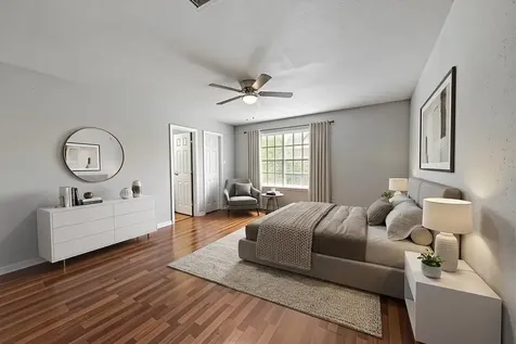 9850 Pagewood Lane 405 Houston TX 77042