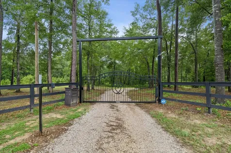5050 Fm 222 Loop S Coldspring TX 77331