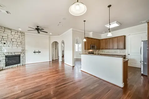 11025 Robin Hood Court Houston TX 77043