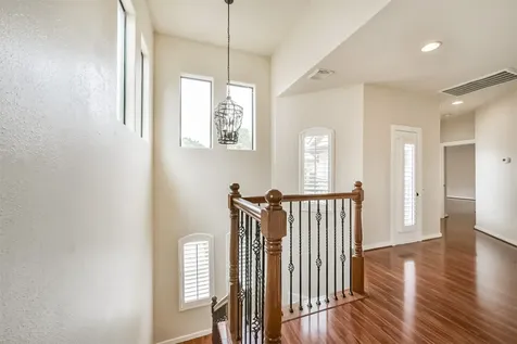 11025 Robin Hood Court Houston TX 77043