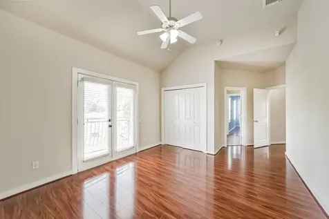 11025 Robin Hood Court Houston TX 77043