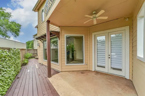 11025 Robin Hood Court Houston TX 77043