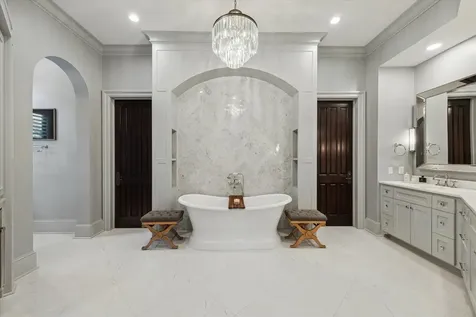 20 Lacewood Lane Houston TX 77024