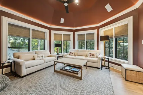20 Lacewood Lane Houston TX 77024