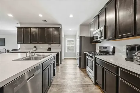 714 Ashley Falls Lane Rosharon TX 77583