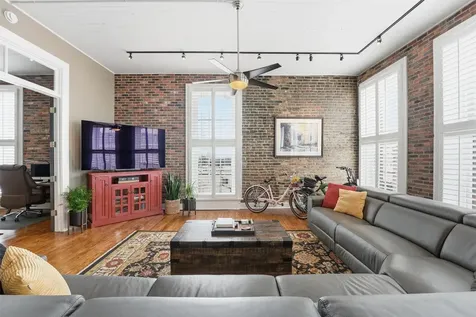 2318 Market Street 12 Galveston TX 77550