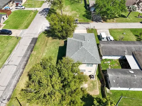 3802 Barracuda Lane La Porte TX 77571