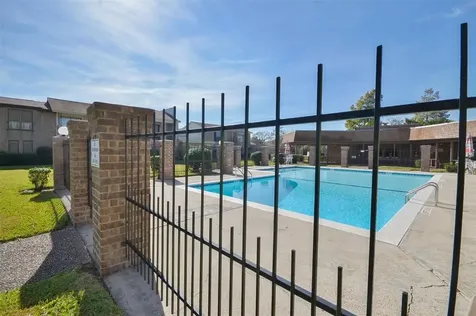 1326 Town Circle Circle 1 Baytown TX 77520