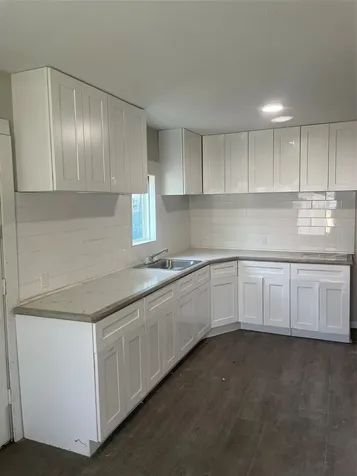 6627 Eastwood Street Houston TX 77021