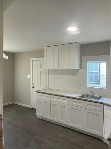 6627 Eastwood Street Houston TX 77021