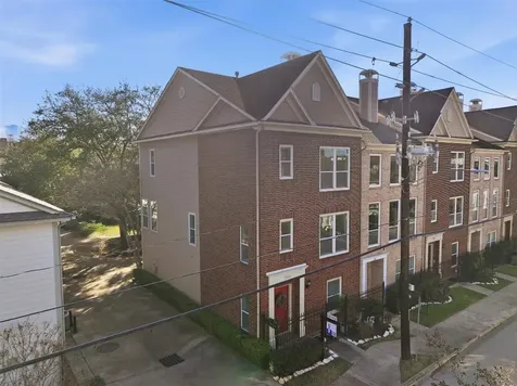 1809 Gillette Street Houston TX 77019