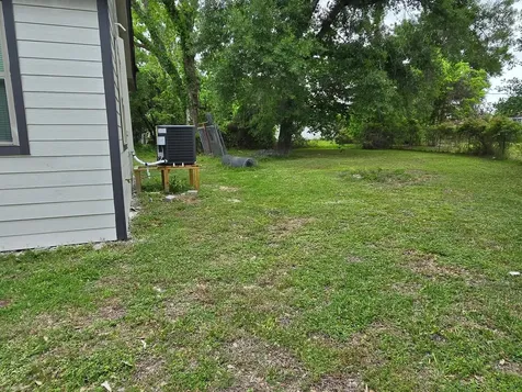1912 Hill Street Baytown TX 77520