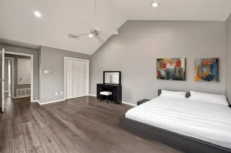7447 Cambridge Street 79 Houston TX 77054