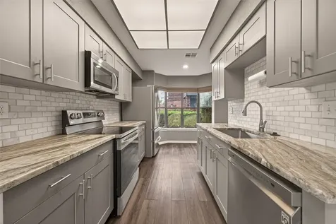 7447 Cambridge Street 79 Houston TX 77054