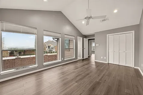 7447 Cambridge Street 79 Houston TX 77054