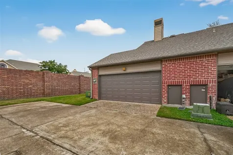 7447 Cambridge Street 79 Houston TX 77054