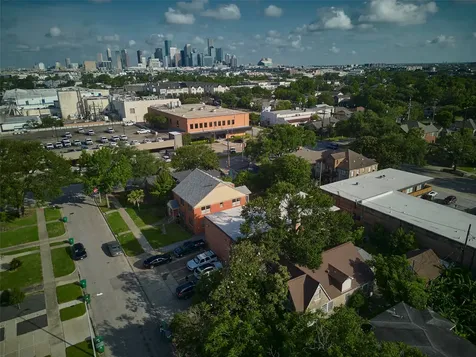4311 Pease Street Houston TX 77023