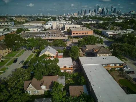 4311 Pease Street Houston TX 77023