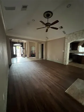 5771 Belarbor Street Houston TX 77033