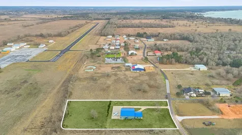 369 Air Park Drive Livingston TX 77351