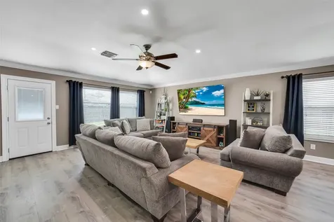 2403 Lakecrest Village Court Katy TX 77493