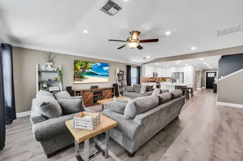 2403 Lakecrest Village Court Katy TX 77493