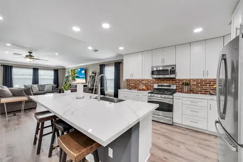2403 Lakecrest Village Court Katy TX 77493