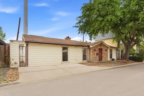 1918 Vassar Street Houston TX 77098