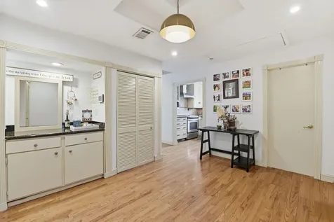 1918 Vassar Street Houston TX 77098