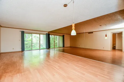 6533 Bayou Glen Road 6533 Houston TX 77057