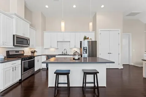 2422 Cochran Street Houston TX 77009