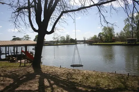 24 Lazy Bend Drive Huntsville TX 77320