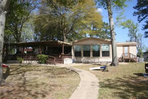 24 Lazy Bend Drive Huntsville TX 77320