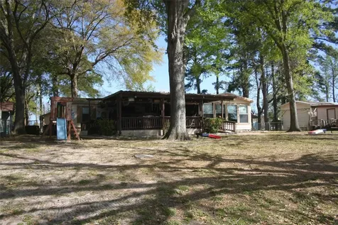 24 Lazy Bend Drive Huntsville TX 77320