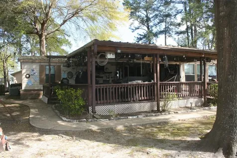 24 Lazy Bend Drive Huntsville TX 77320