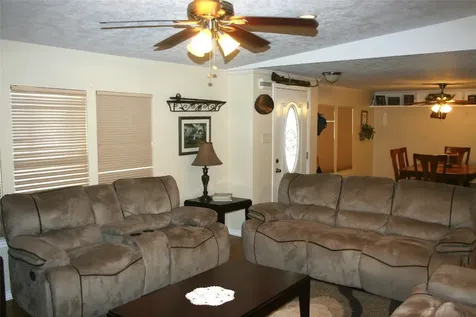 24 Lazy Bend Drive Huntsville TX 77320