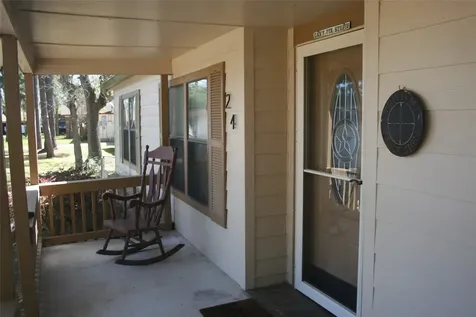 24 Lazy Bend Drive Huntsville TX 77320