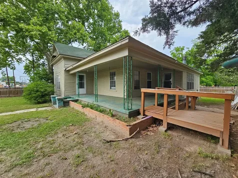 11 Smith Street Shepherd TX 77371