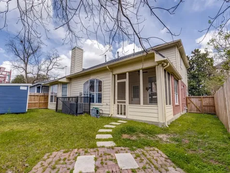 2811 Princeton Street Houston TX 77009