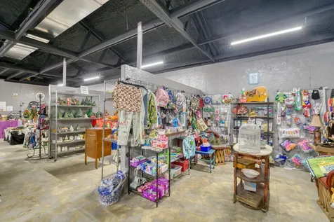 710 S May Street Madisonville TX 77864