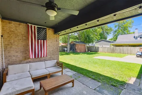 843 Fall Creek Drive Huffman TX 77336