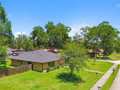 843 Fall Creek Drive Huffman TX 77336